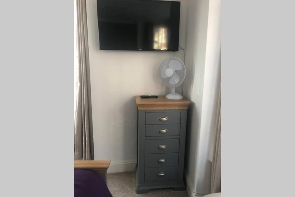 Apartamento Bernards Hideout Cromer Exterior foto