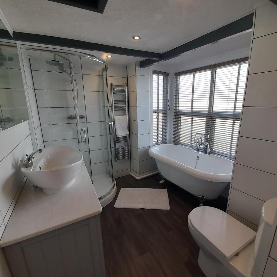 Apartamento Bernards Hideout Cromer Exterior foto