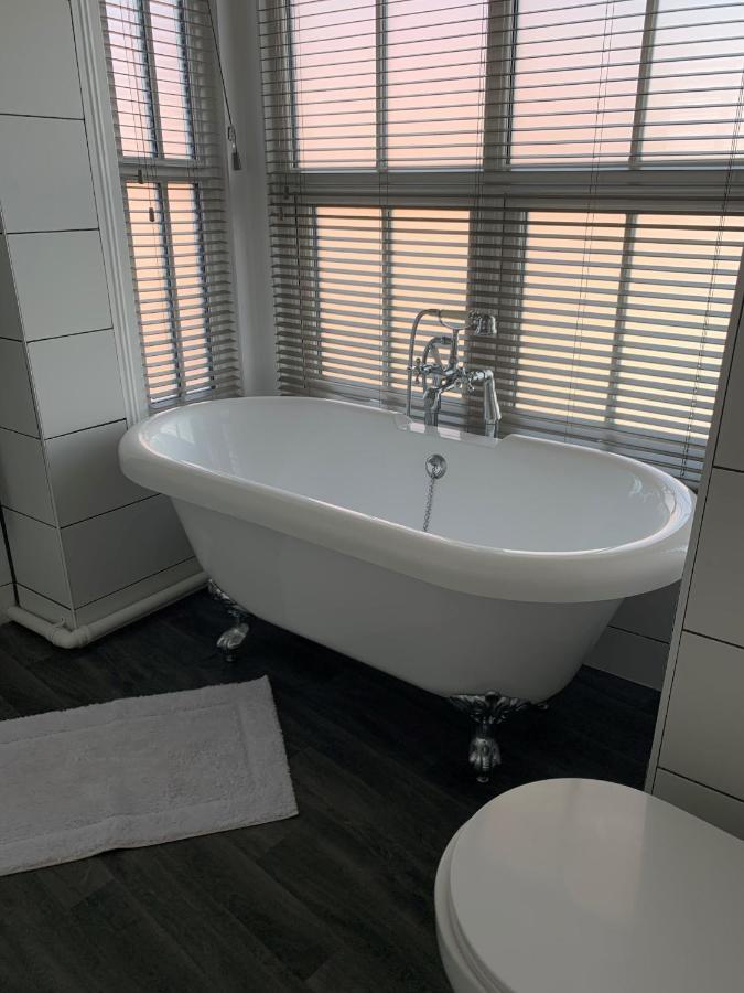 Apartamento Bernards Hideout Cromer Exterior foto
